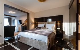 Suites Kod Guste